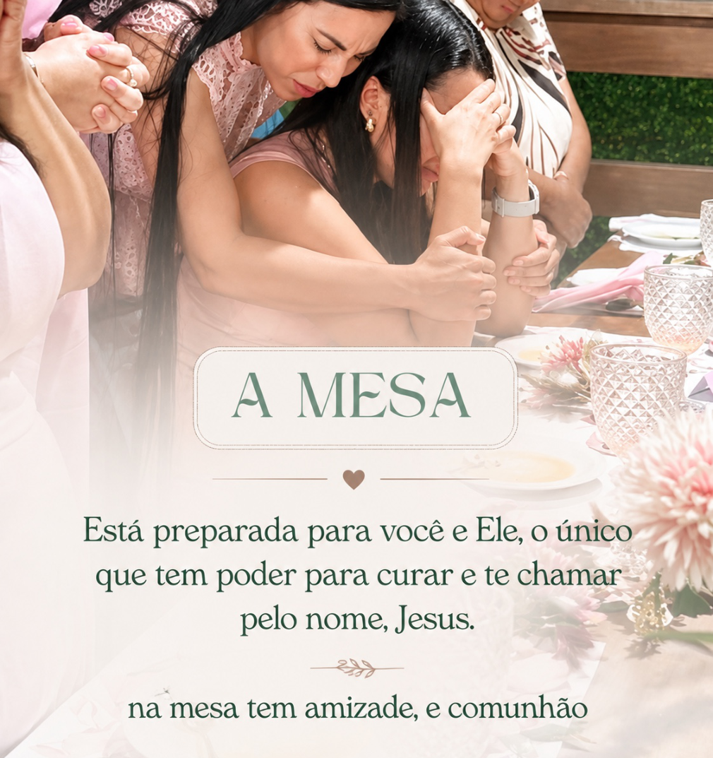 Mulheres reunidas em oração no encontro Ora Virtuosa